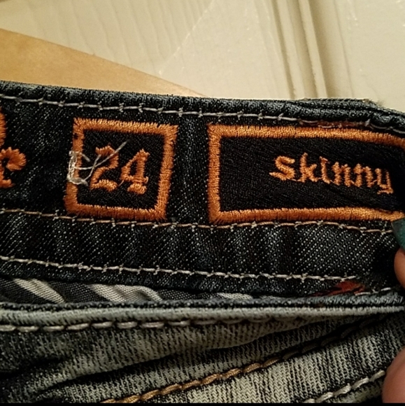 Rock Revival 24 Skinny - Picture 3 of 7